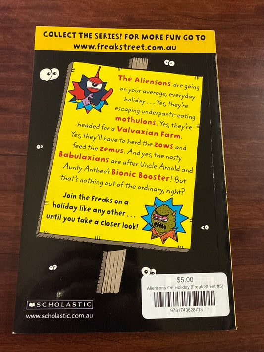 Aliensons On Holiday (Freak Street #5)