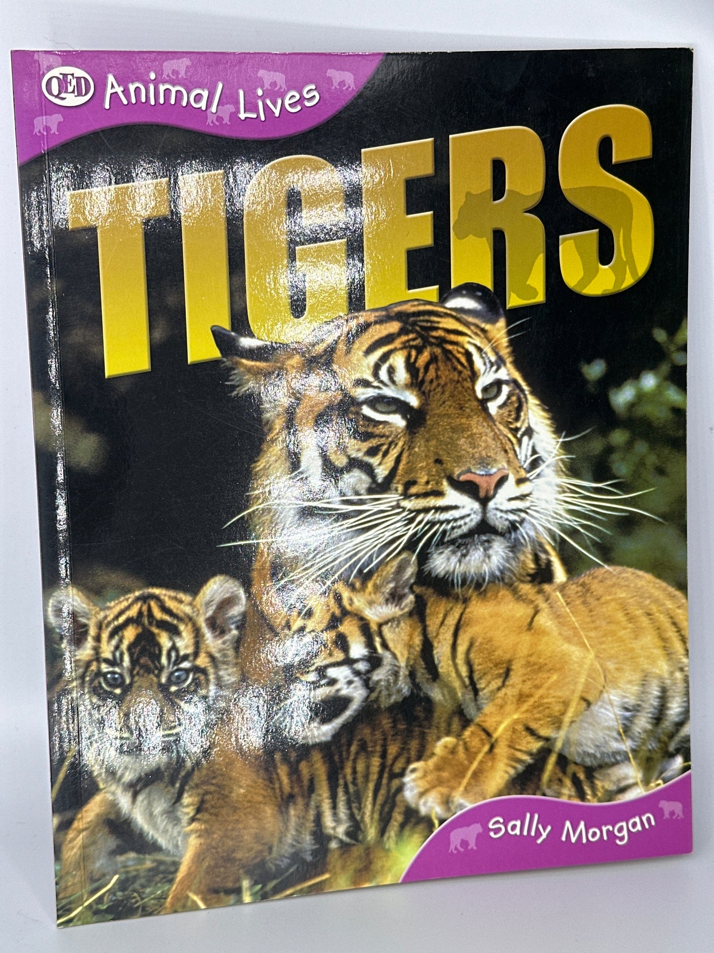 Animal Lives Bundle (7 Books)