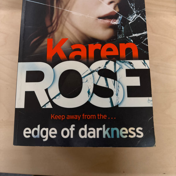 Edge of Darkness (Cincinnati #4)