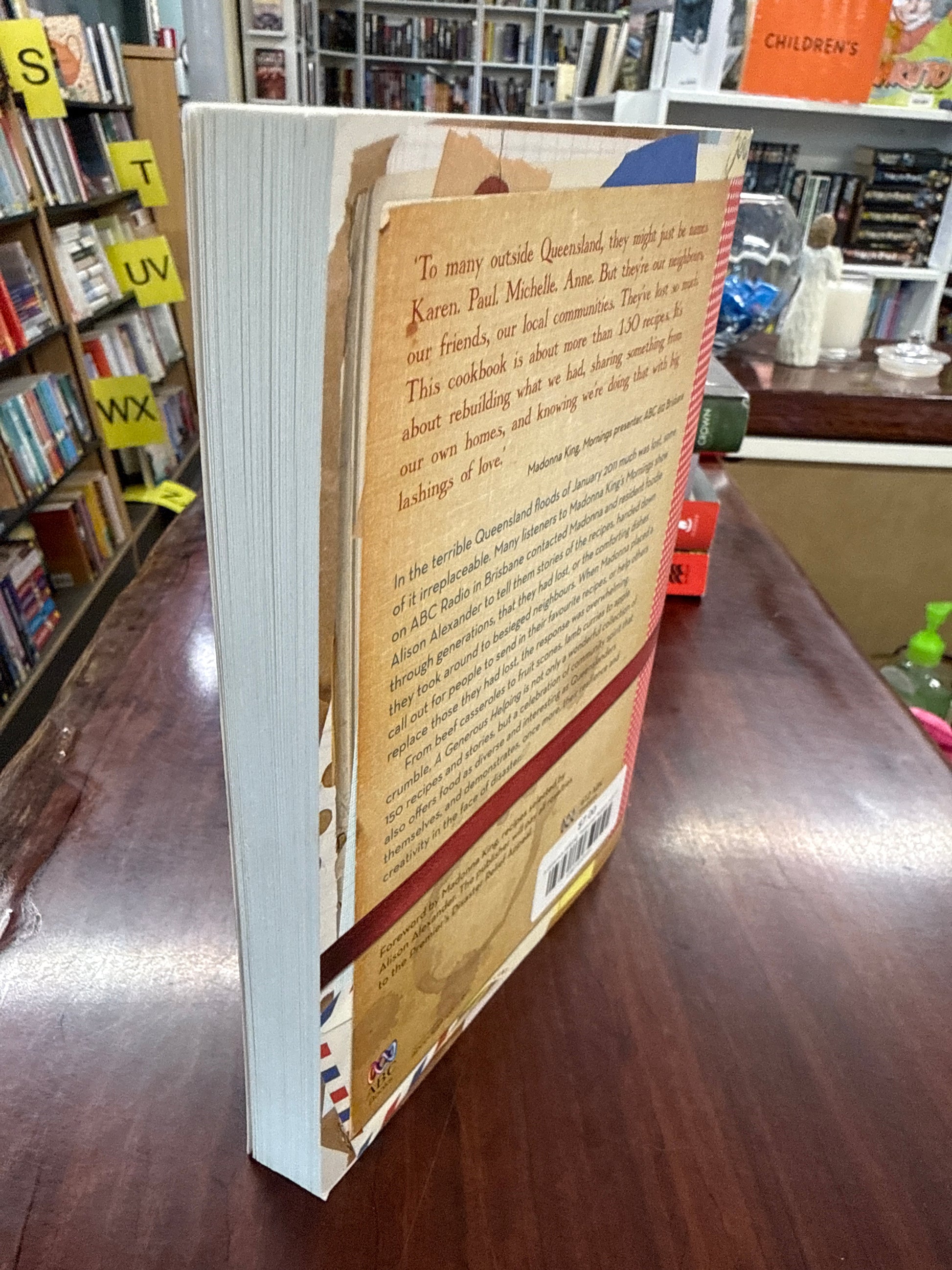 A Generous Helping: Treasured Recipes From the People of Queensland