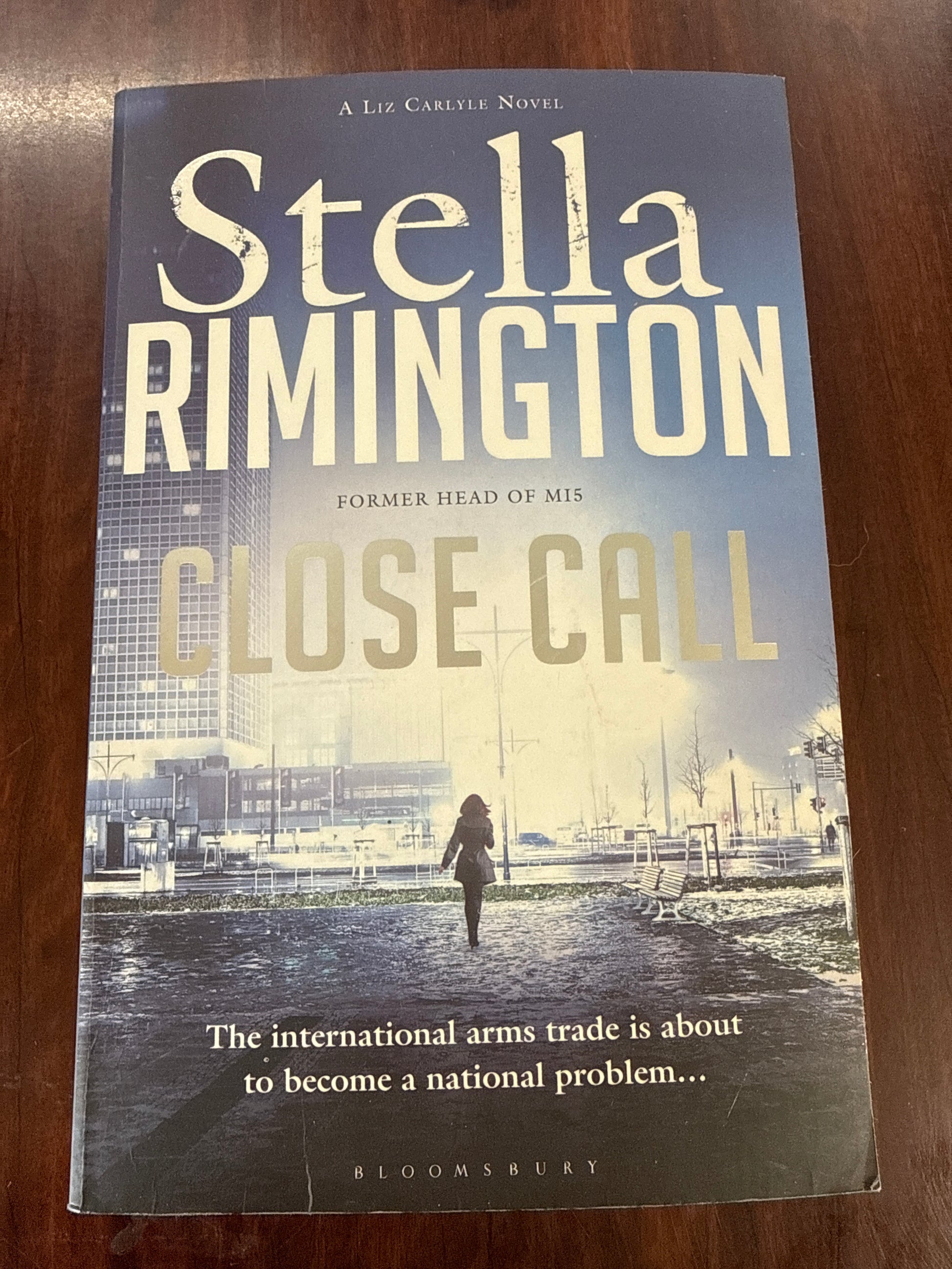 Close Call (Liz Carlyle #8)