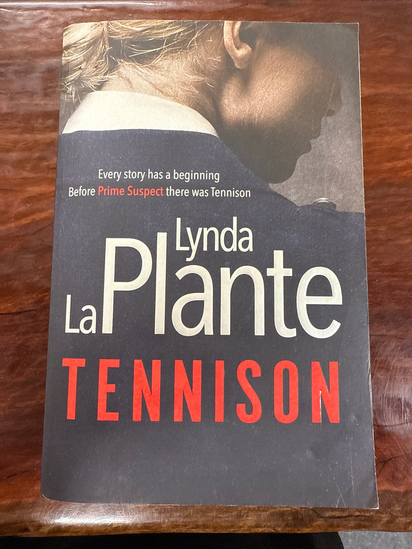 Tennison (Tennison #1)