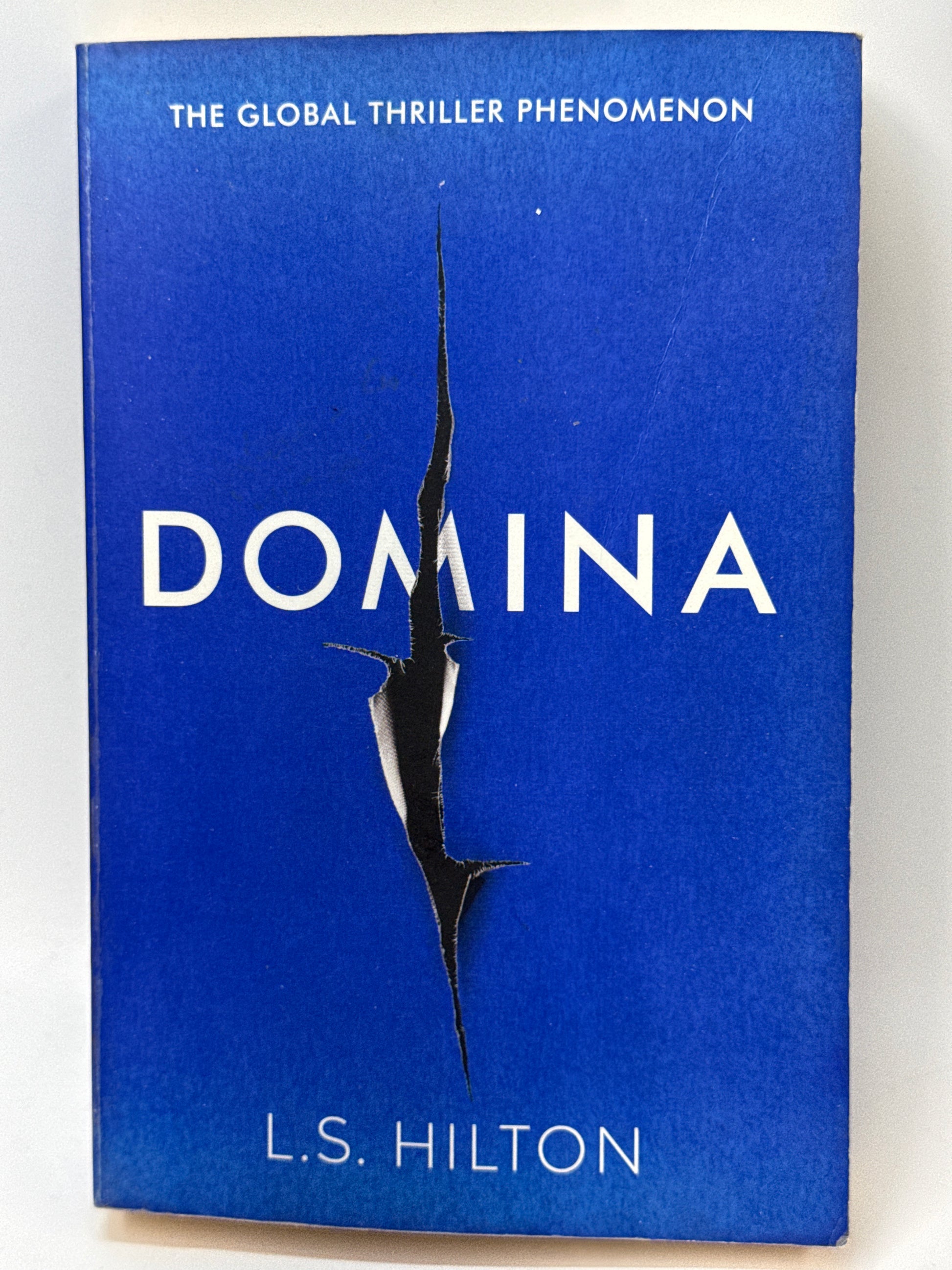 Domina