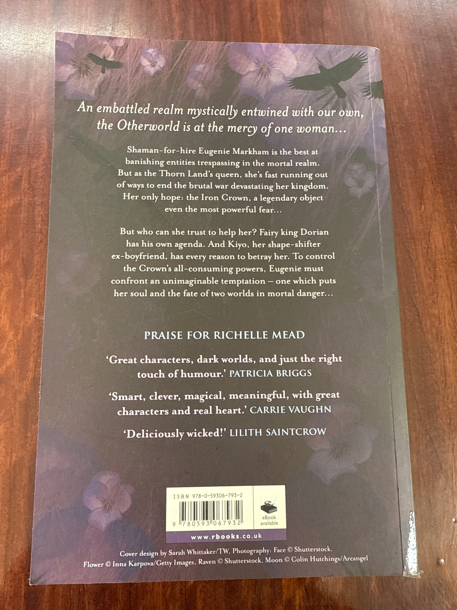 Iron Crowned (Dark Swan #3)