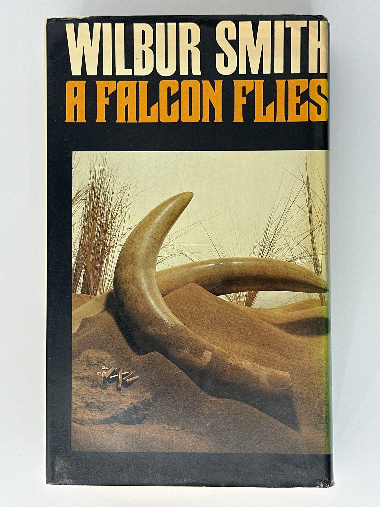 Wilbur Smith Falcon Flies back cover image