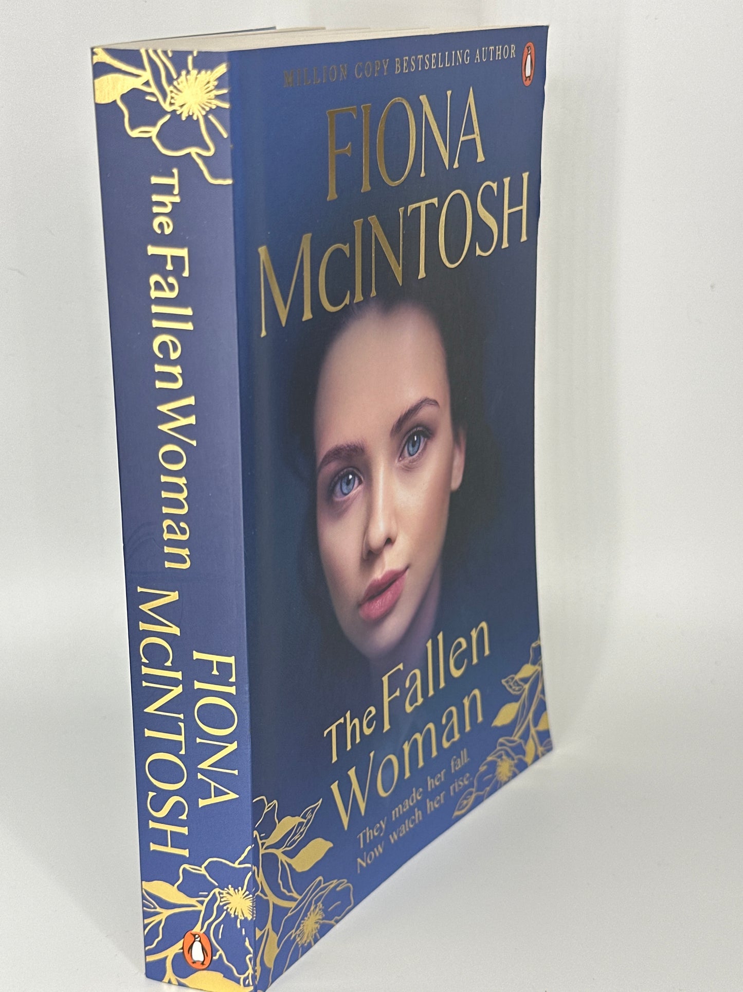 Fiona McIntosh The Fallen Woman actual spine used books