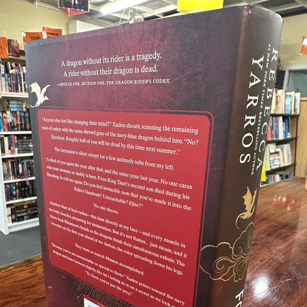 Rebecca Yarros Fourth Wing (Special Edition) (The Empyrean Book1) back cover
