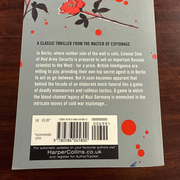 Len Deighton Funeral in Berlin back cover