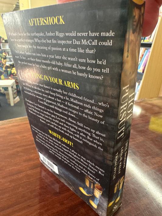 Hot Pursuit (3 reads in 1) back  cover