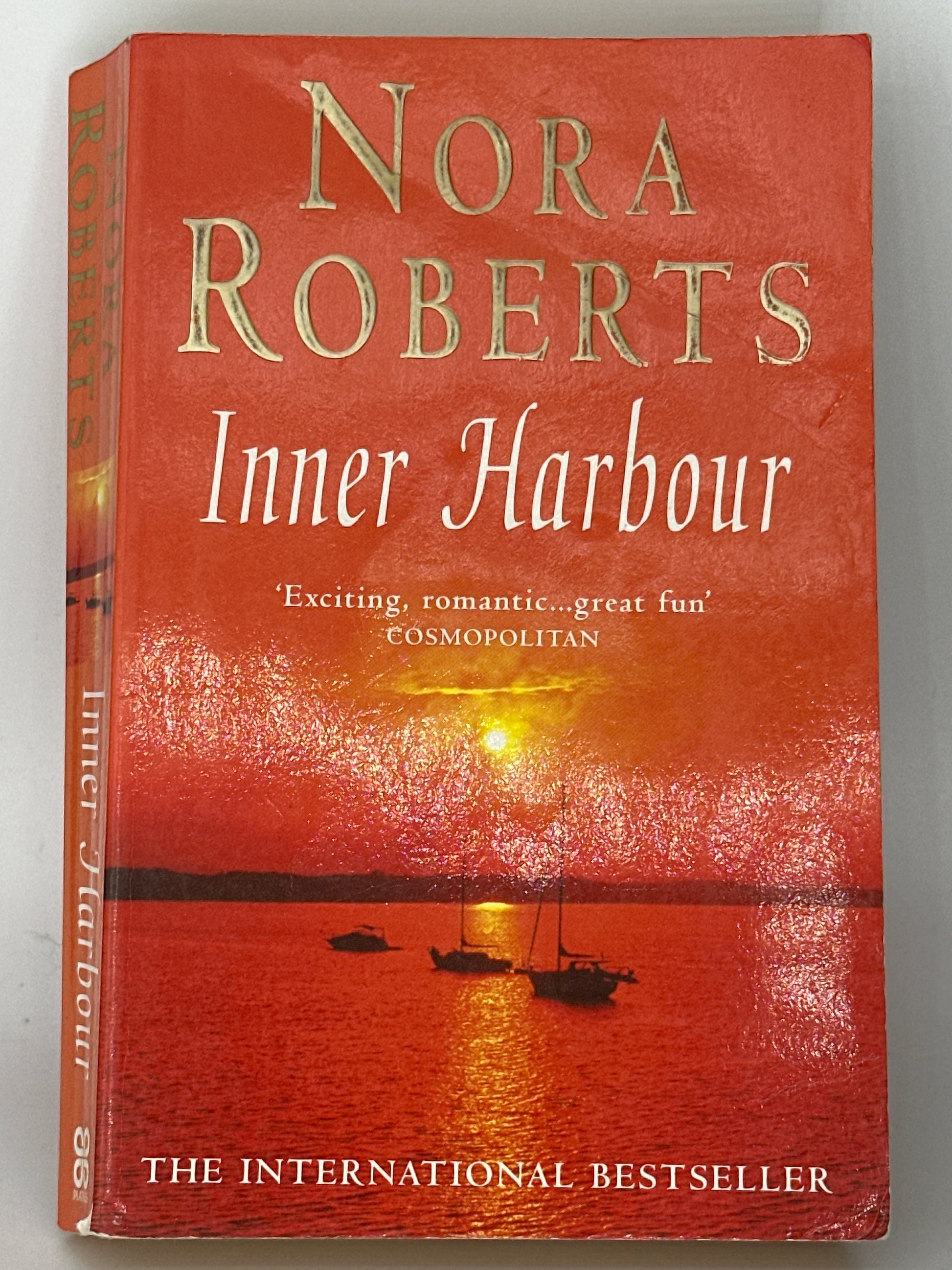 Nora Roberts Inner Harbour front cover used books