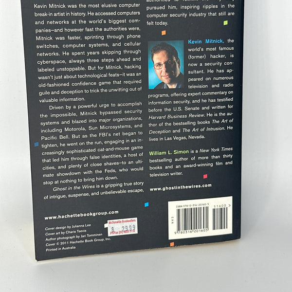 Kevin Mitnick Ghost in the Wires actual back cover used books