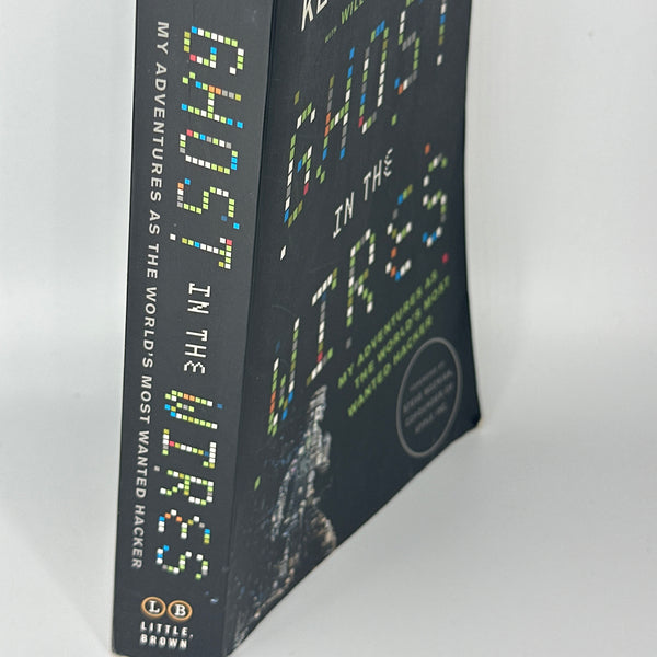 Kevin Mitnick Ghost in the Wires actual spine used books