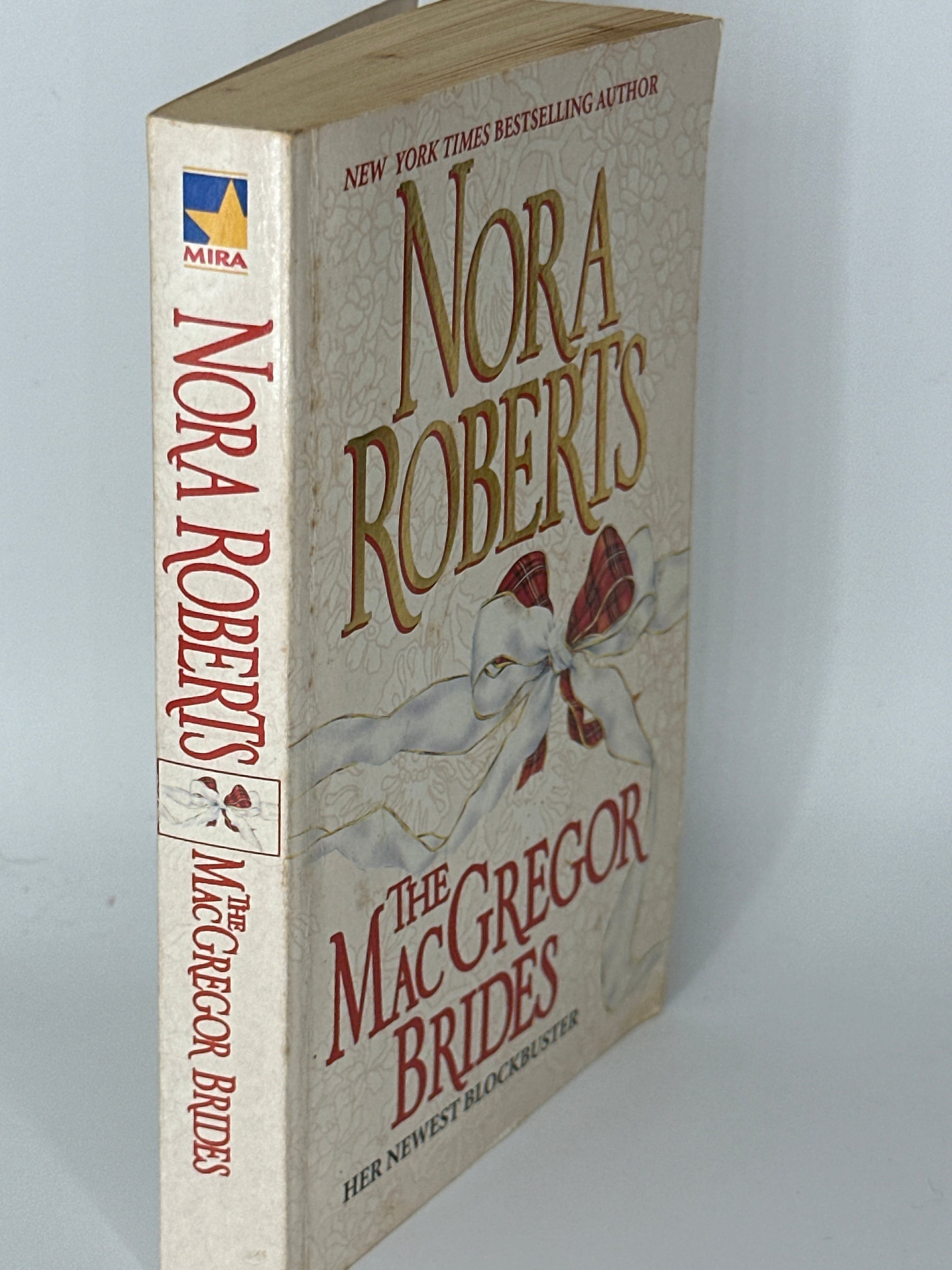 Nora Roberts Macgregor Brides spine image