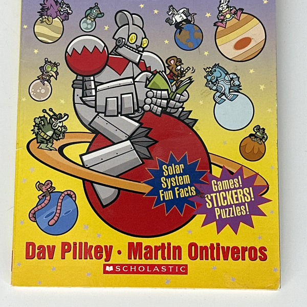 Ricky Ricotta's Mighty Robot Astro Activity Book o fun front cover image