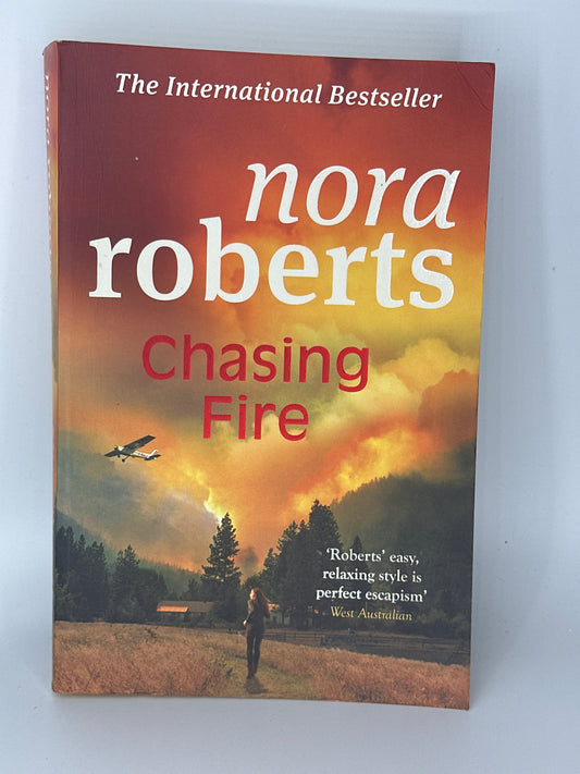Nora Roberts Chasing Fire actual front cover used books