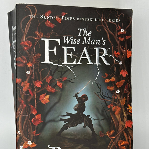 Patrick Rothfuss The Wise Man's Fear: The Kingkiller Chronicle: Book 2 actual front cover used books