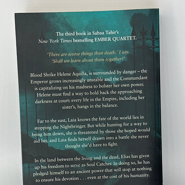 Sabaa Tahir A Reaper at the Gates (Ember Quartet, Book 3) ACTUAL back cover used books