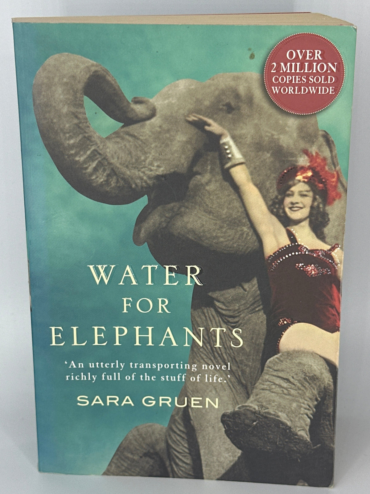 Sara Gruen Water for Elephants-a Novel actual front cover used books