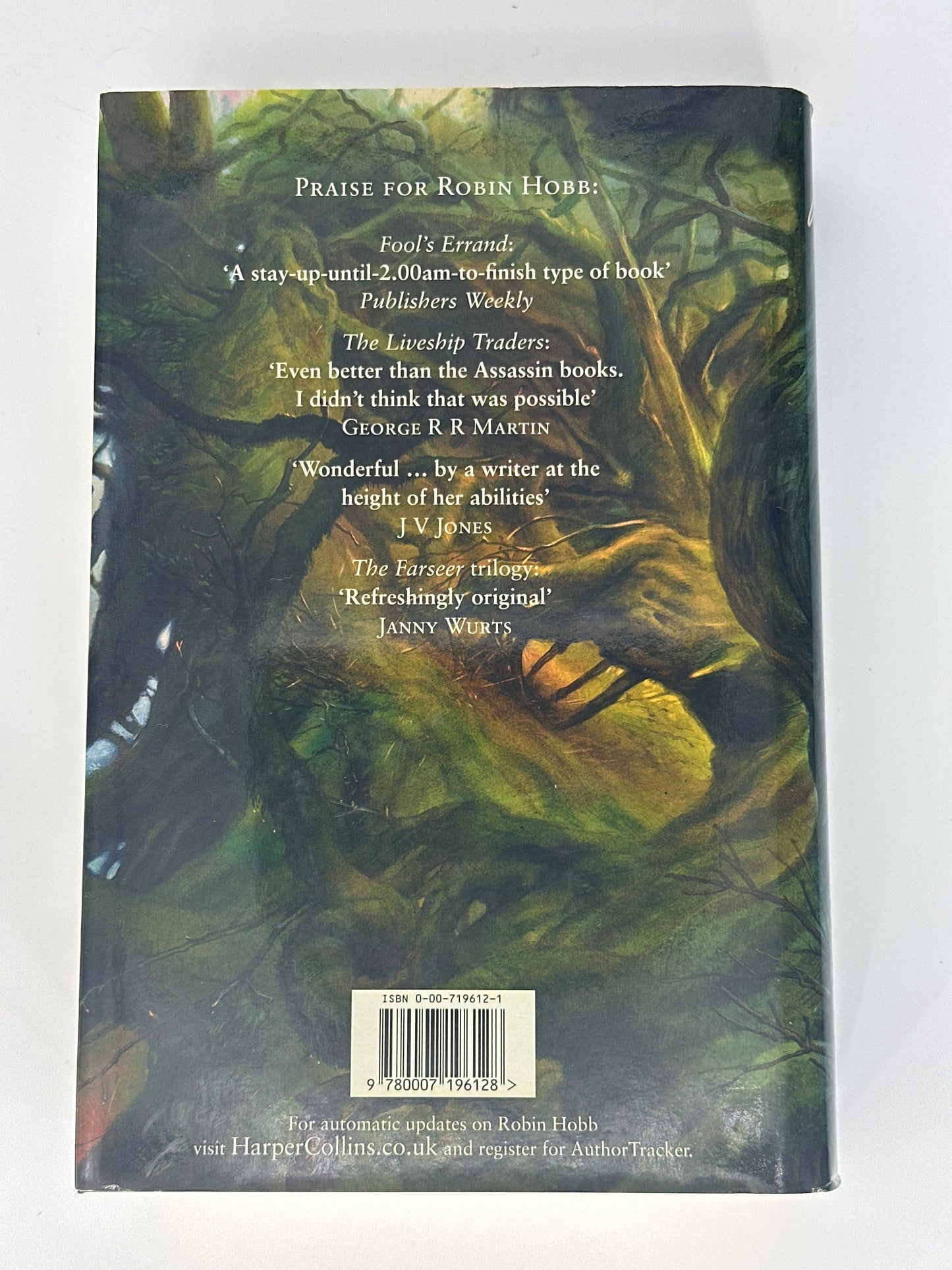 Robin Hobb Shaman's Crossing back cover image