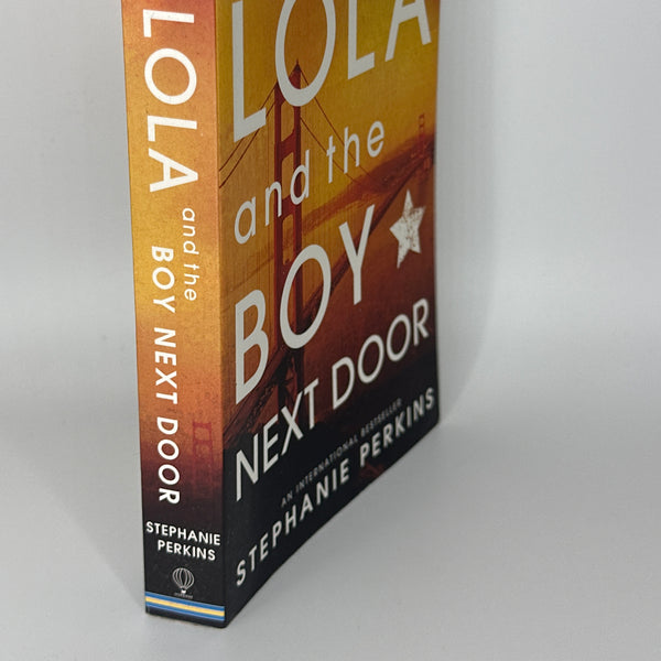 Stephanie Perkins Lola & The Boy Next Door actual spine used books