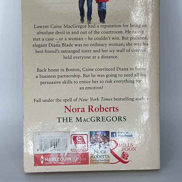 Nora Roberts Tempting Fate (The MacGregors #2) back cover used books