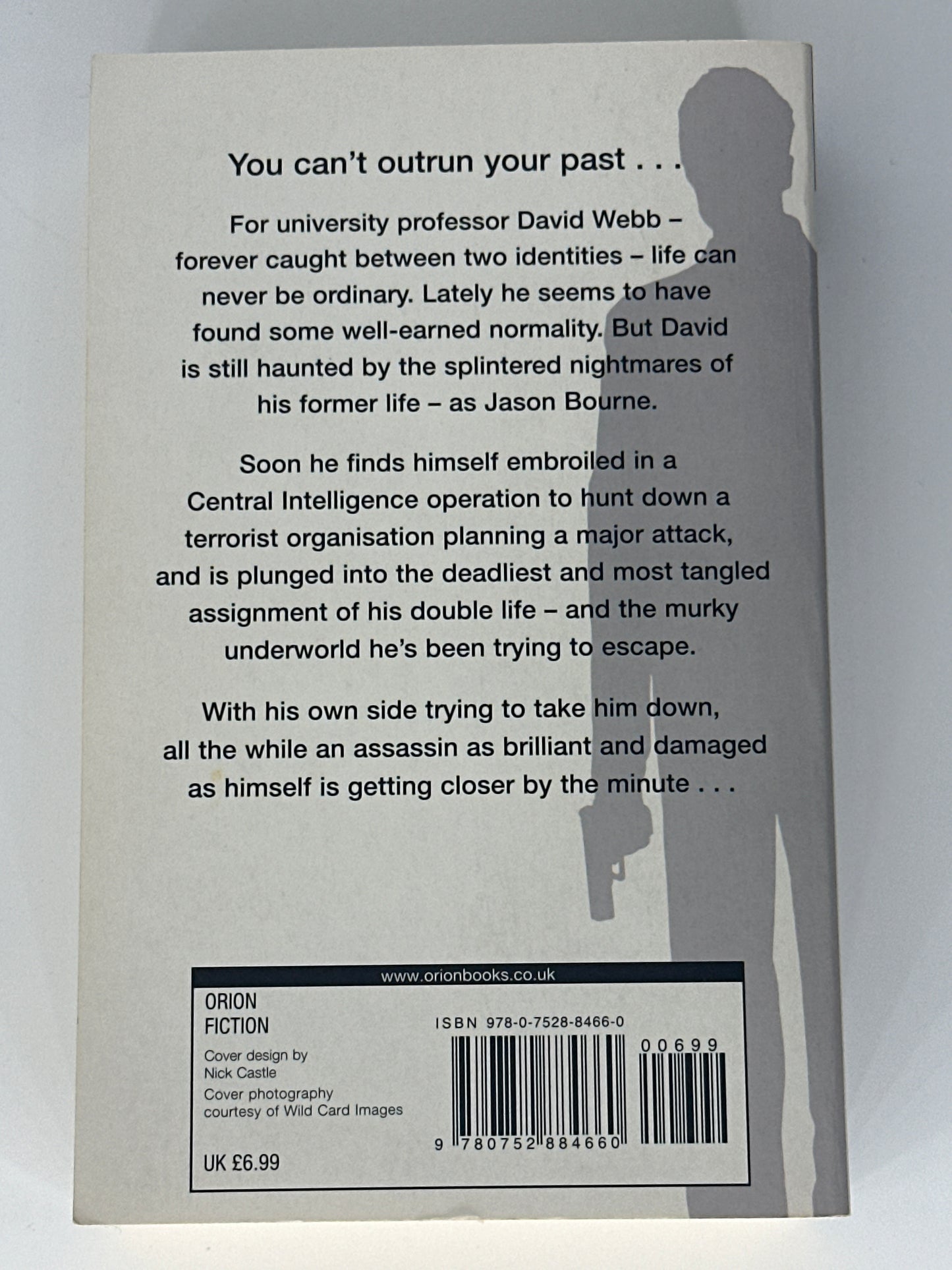 Robert Ludlum's The Bourne Sanction back cover image