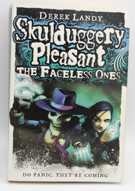 The Faceless Ones (Skulduggery Pleasant, #3) front cover used books