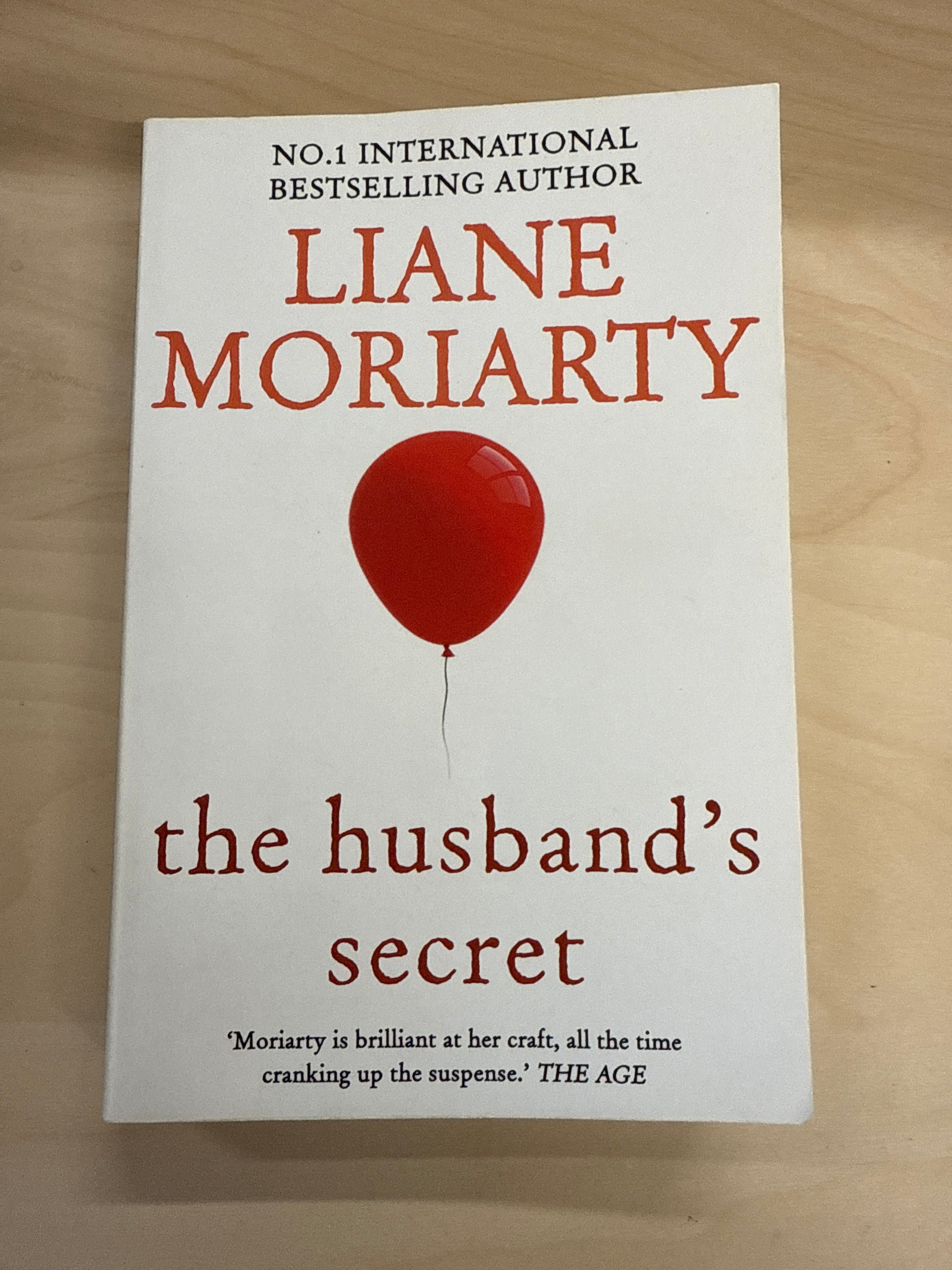 Liane Moriarty The Husband's Secret front cover