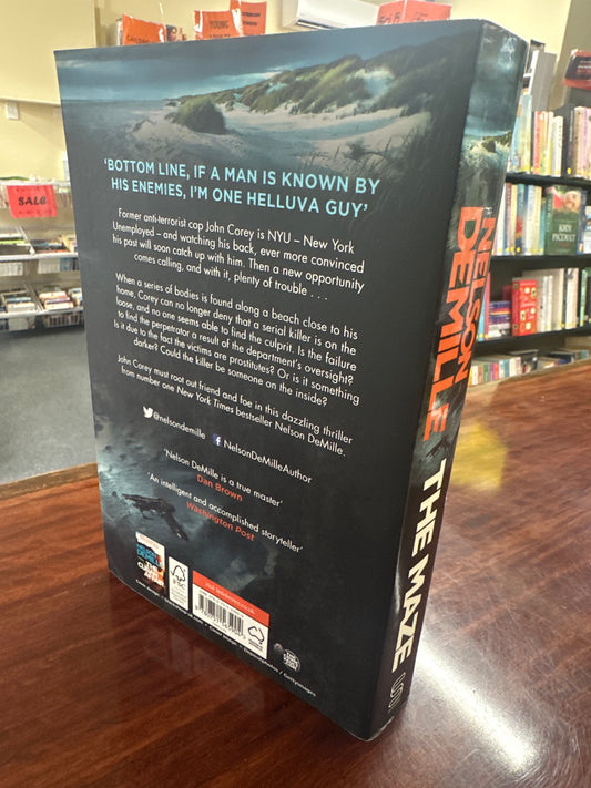 Nelson Demille The Maze back cover