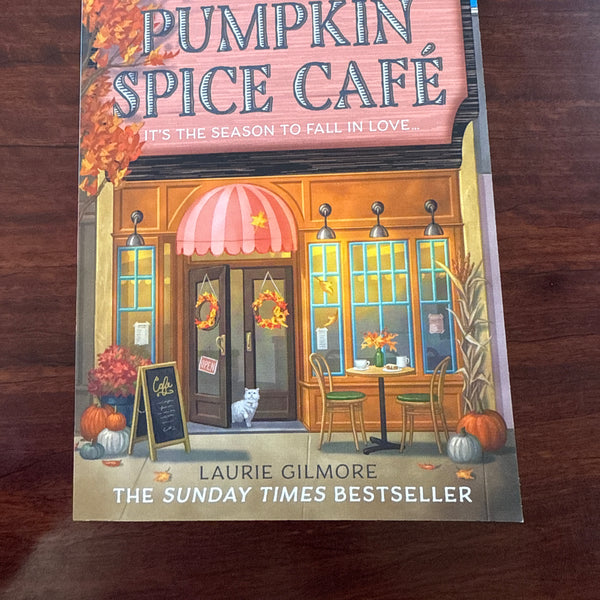 Laurie Gilmore The Pumpkin Spice Café front cover