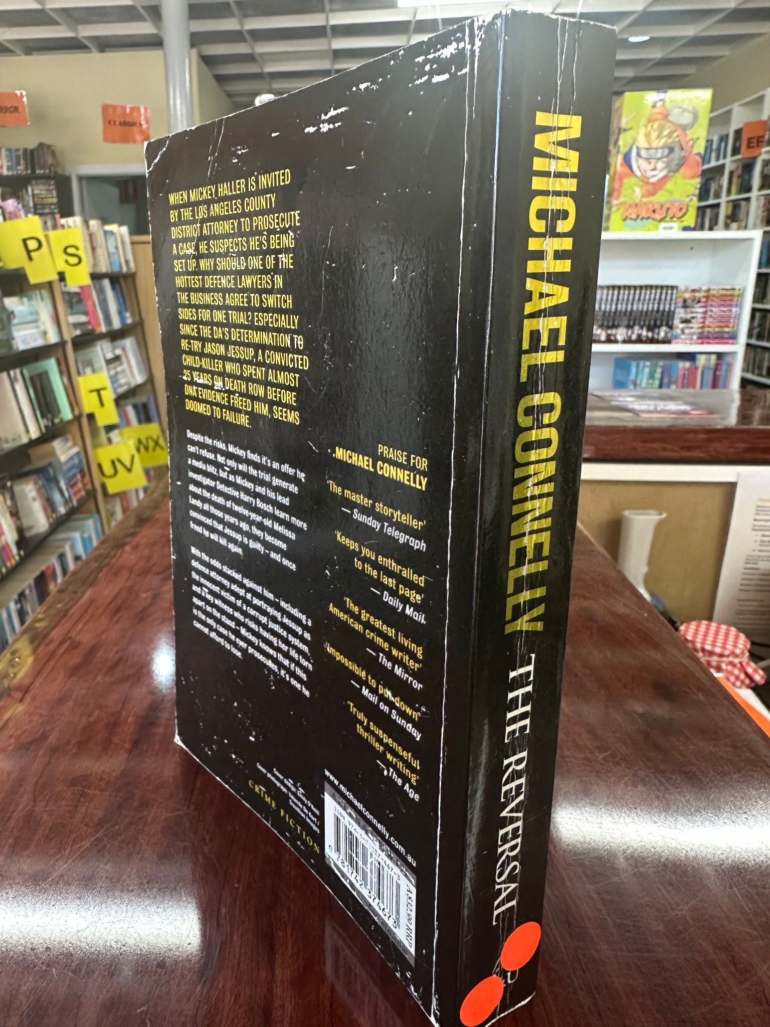 Michael Connelly The Reversal back cover