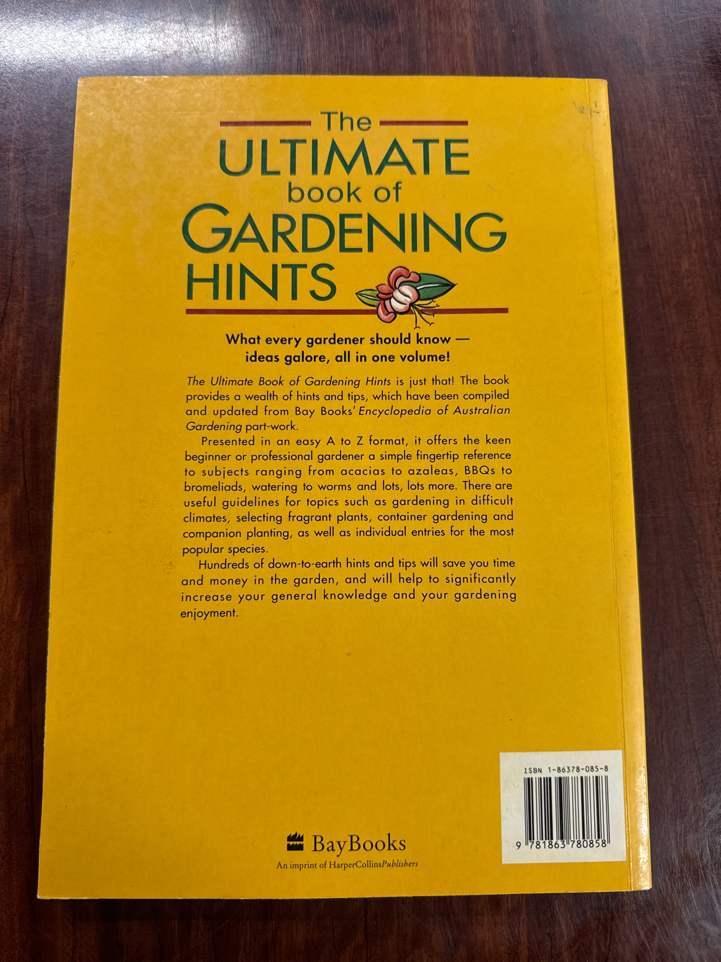 The Ultimate Book of Gardening Hints back cover