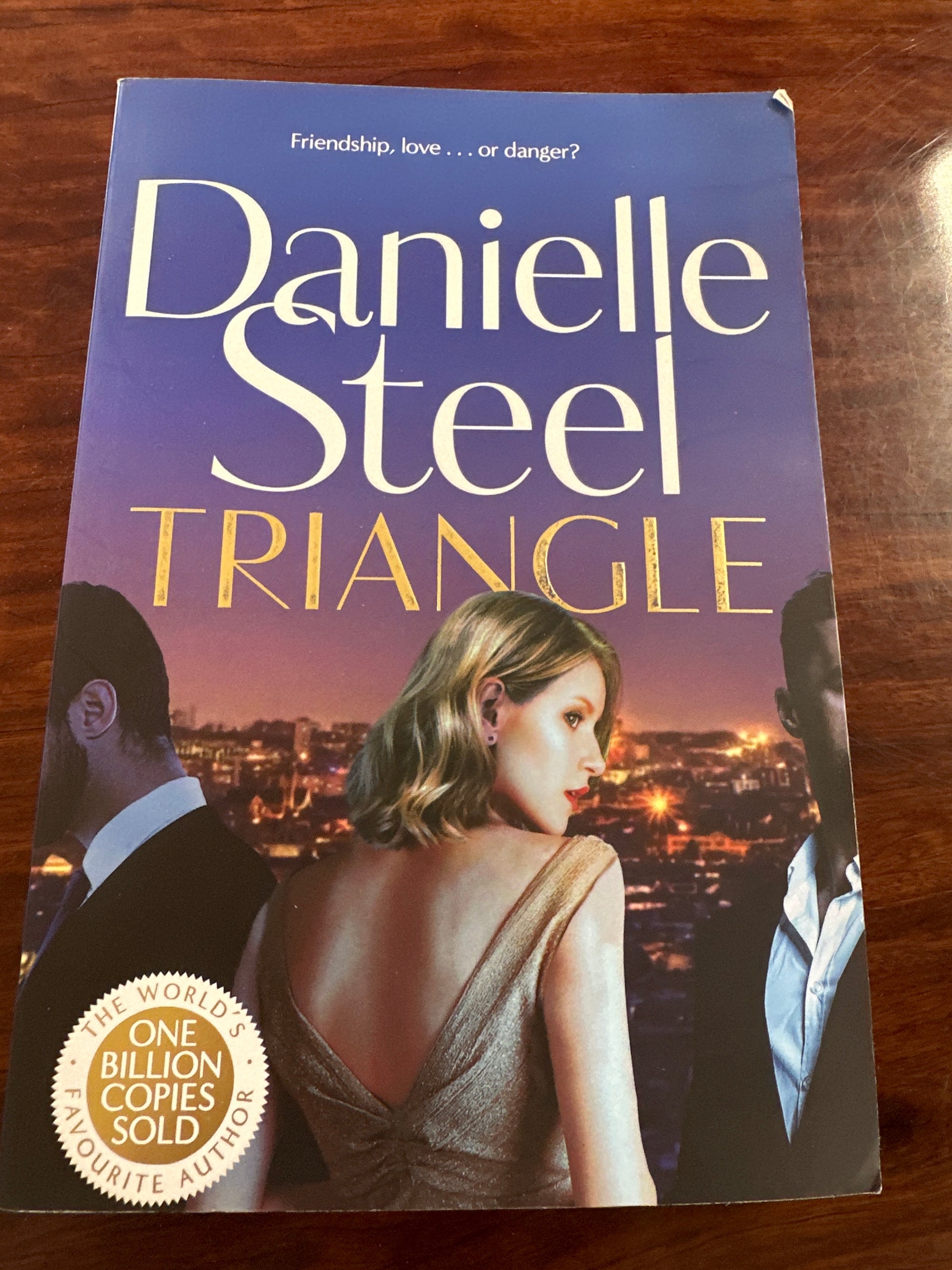 Danielle Steel Triangle front Cover