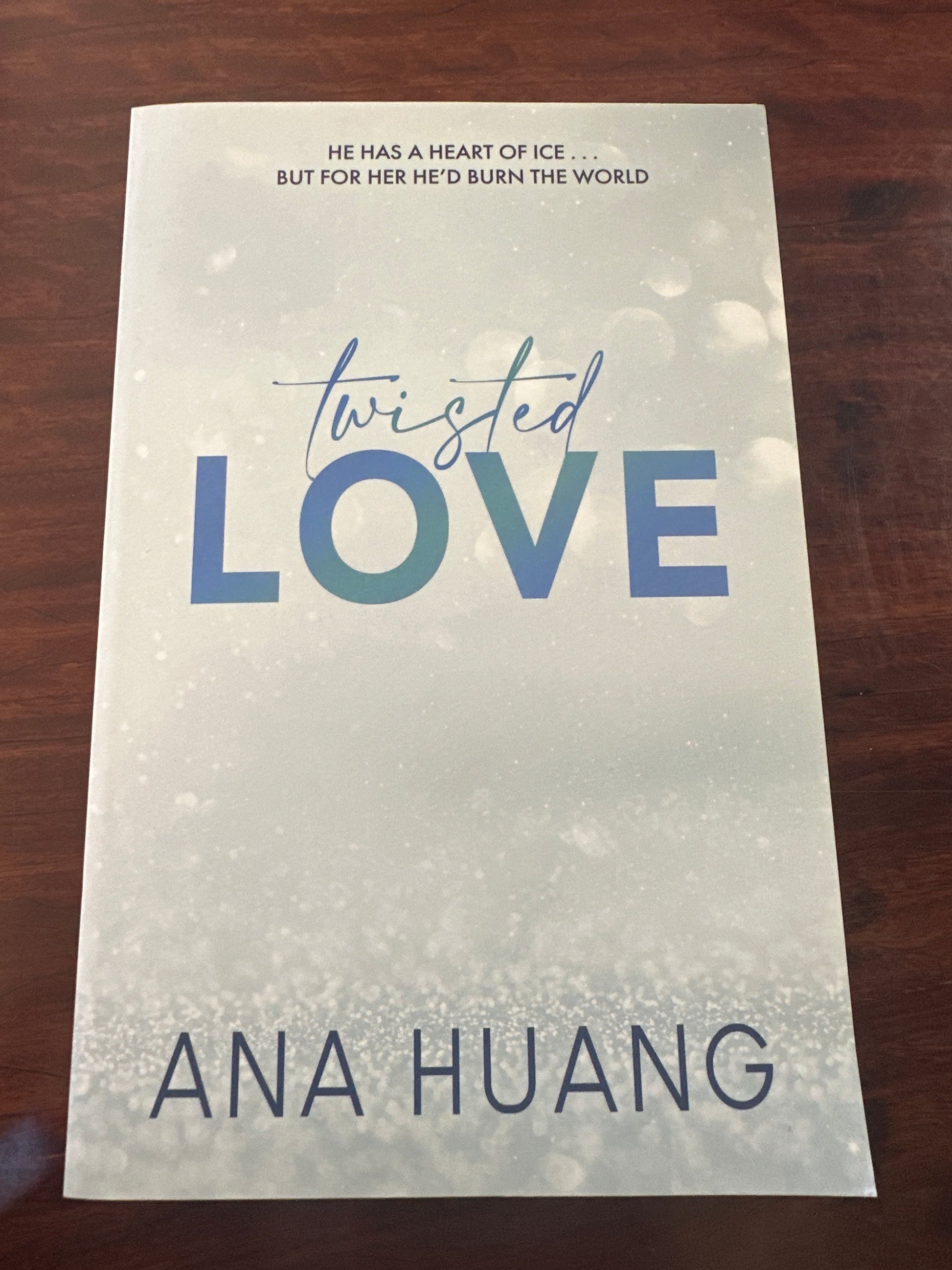 Ana Huang Twisted Love front cover