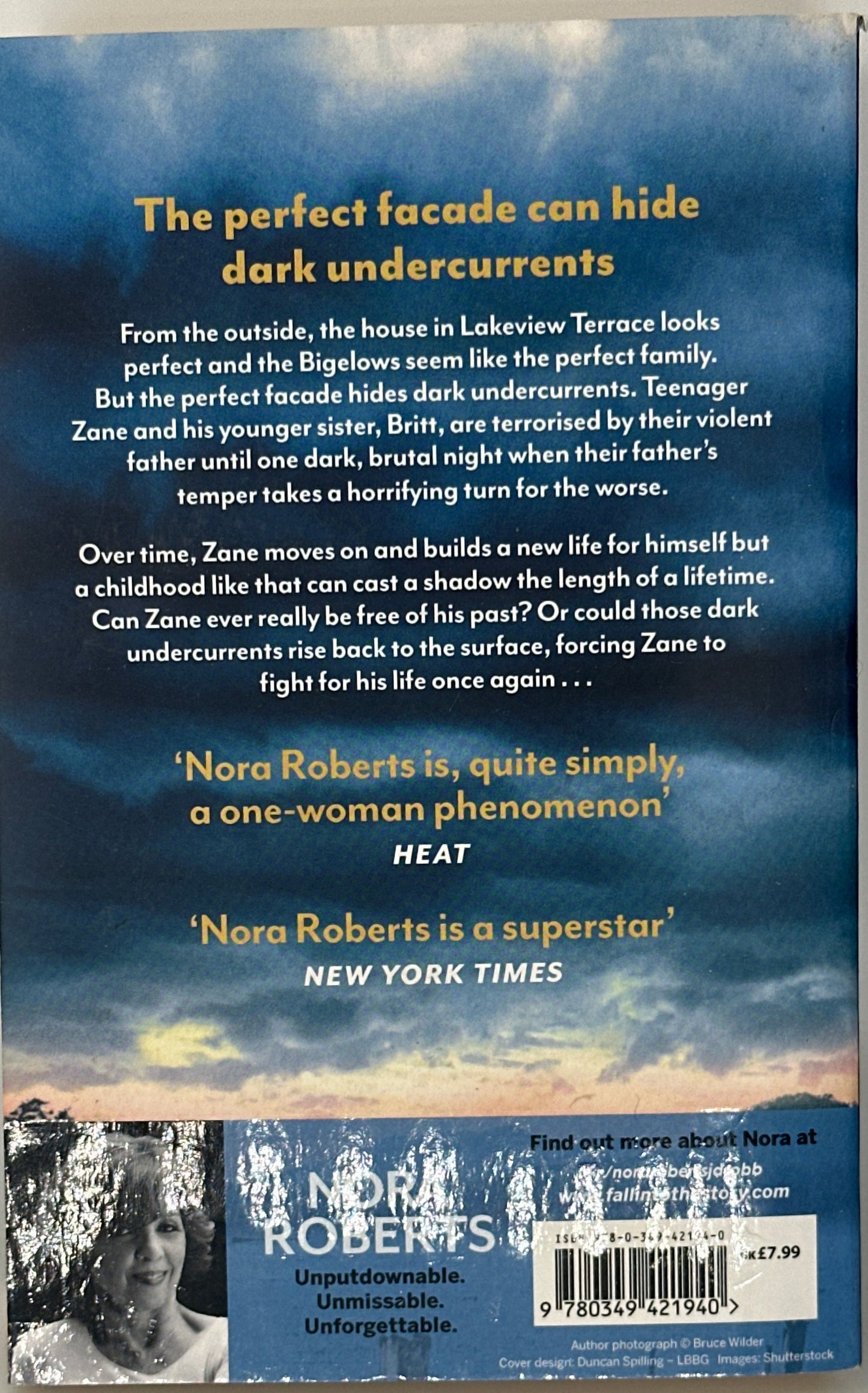 Nora Roberts Under Currents back cover used books