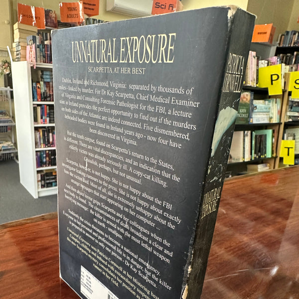 Patricia Cornwell Unnatural Exposure back cover image