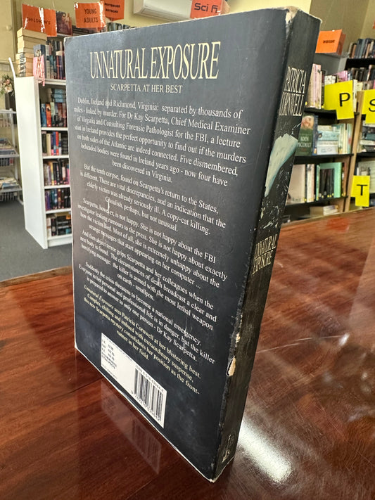 Patricia Cornwell Unnatural Exposure back cover image