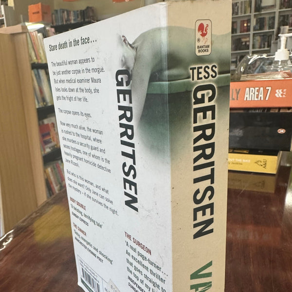 Tess Gerritsen Vanish back cover