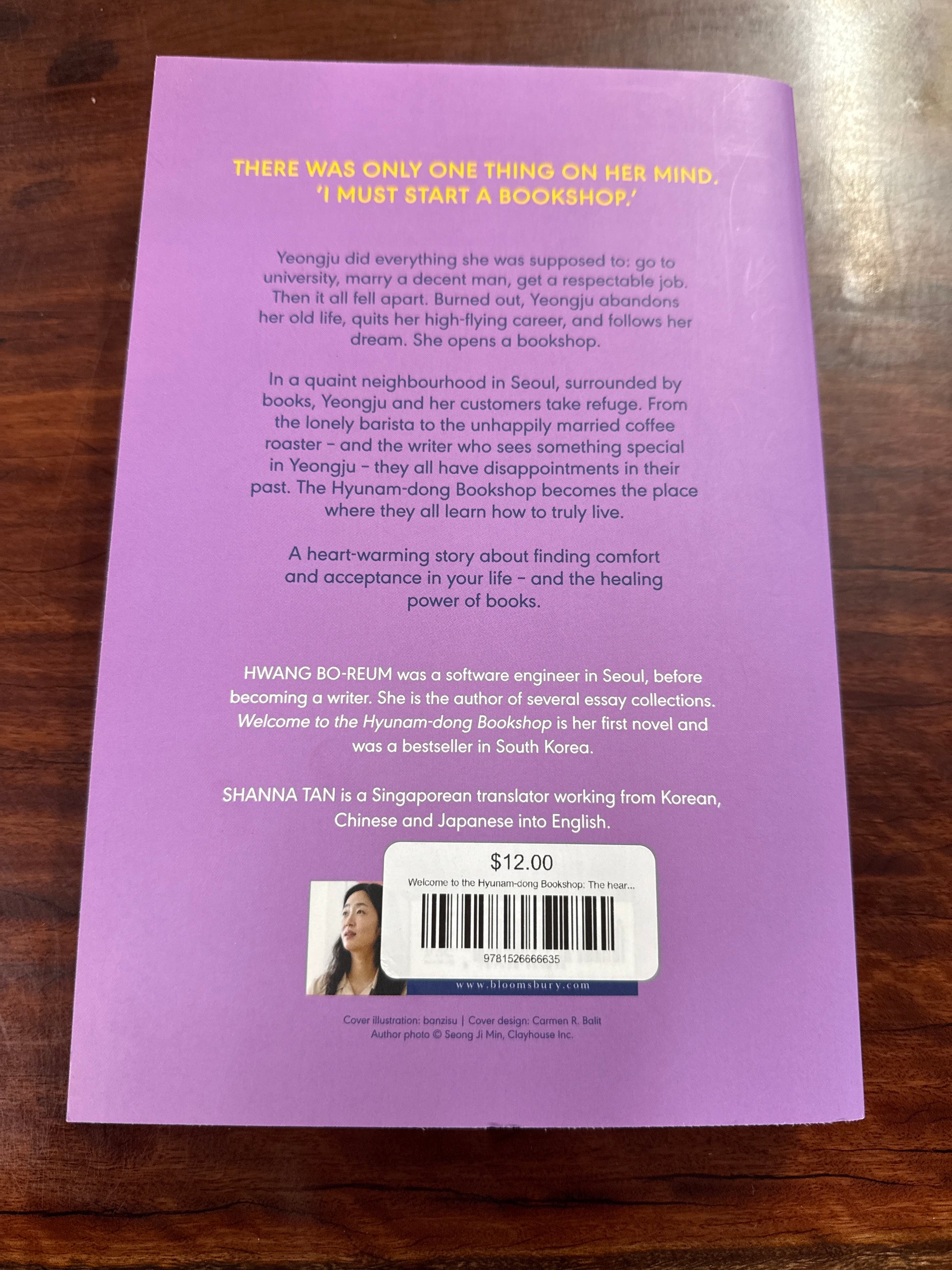 Welcome to the Hyunam-dong Bookshop back cover