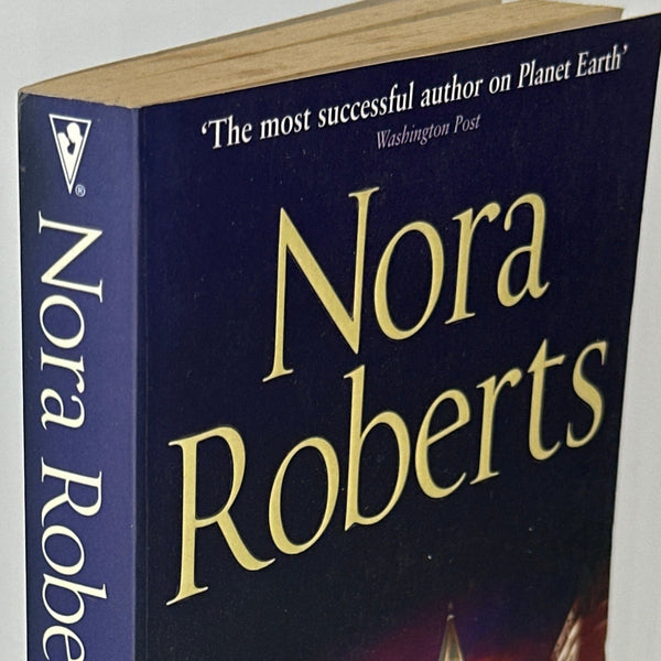 Nora Roberts The Winning Hand spine used books