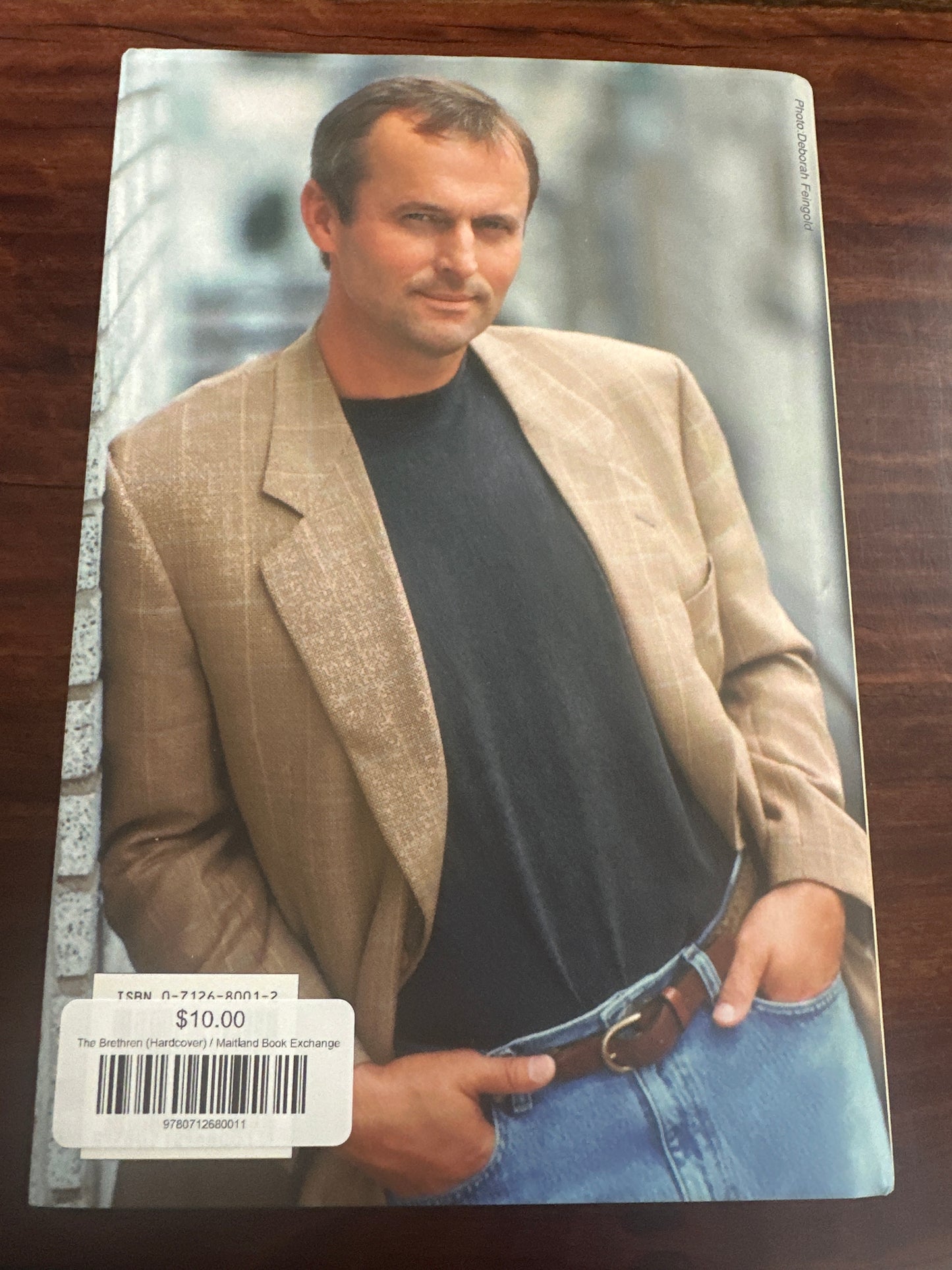 John Grisham the Brethren back cover